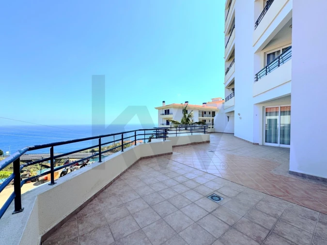 Apartamento T2 para Arrendamento em Caniço