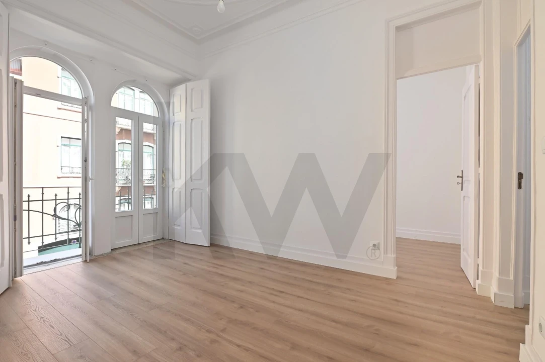 Apartamento T5 para Arrendamento em Santo António Foto 22