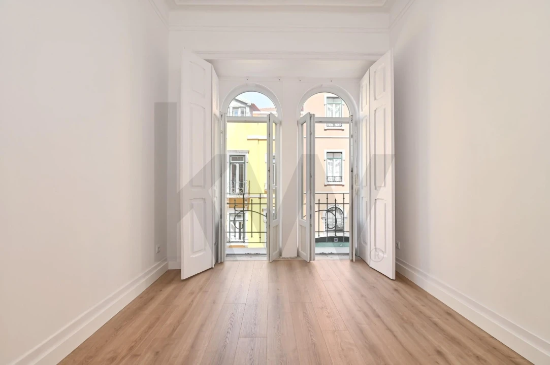 Apartamento T5 para Arrendamento em Santo António Foto 23