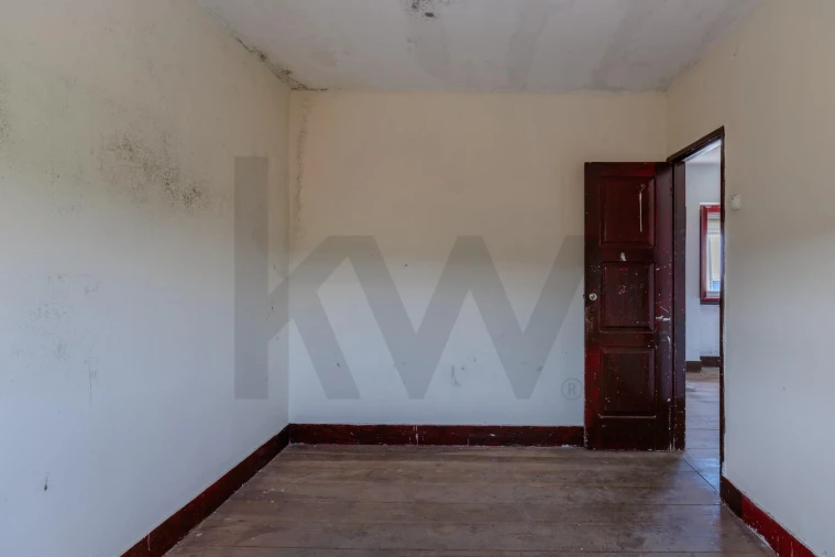 Moradia T3 para Venda em Quinta do Anjo Foto 32