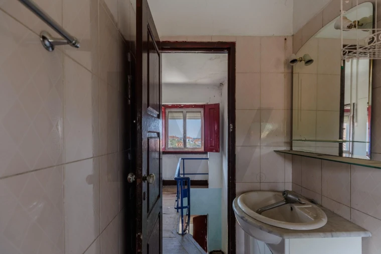 Moradia T3 para Venda em Quinta do Anjo Foto 27