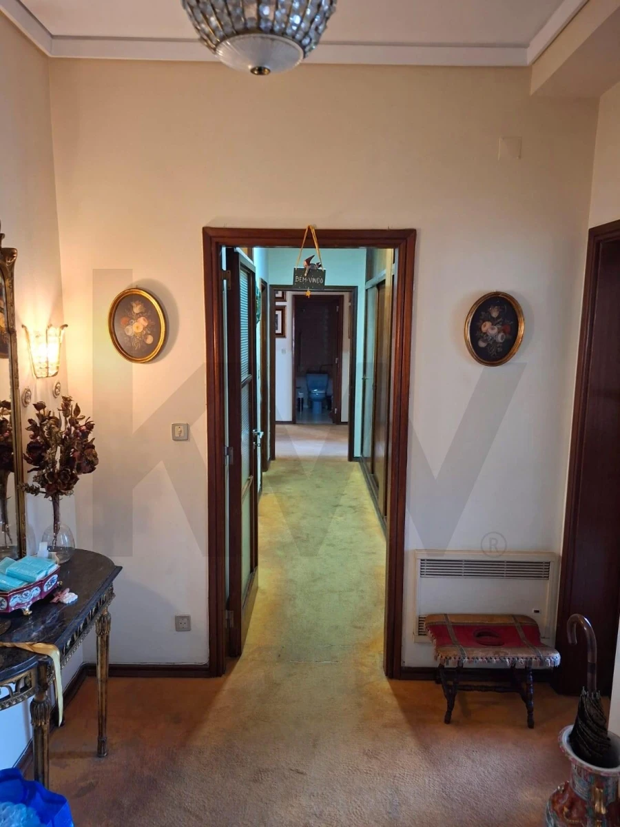 Apartamento T5 para Venda em Lumiar Foto 13