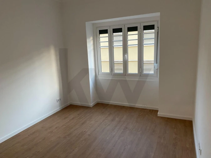 Apartamento T2 para Arrendamento em Arroios Foto 6