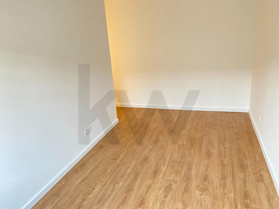 Apartamento T2 para Arrendamento em Arroios Foto 21