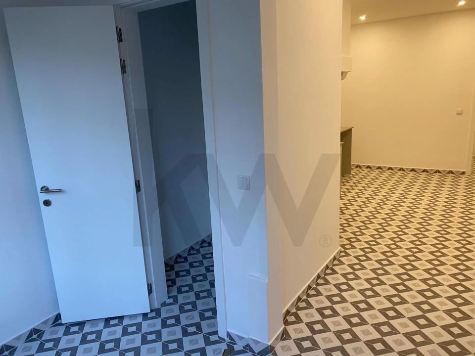 Apartamento T2 para Arrendamento em Arroios Foto 16