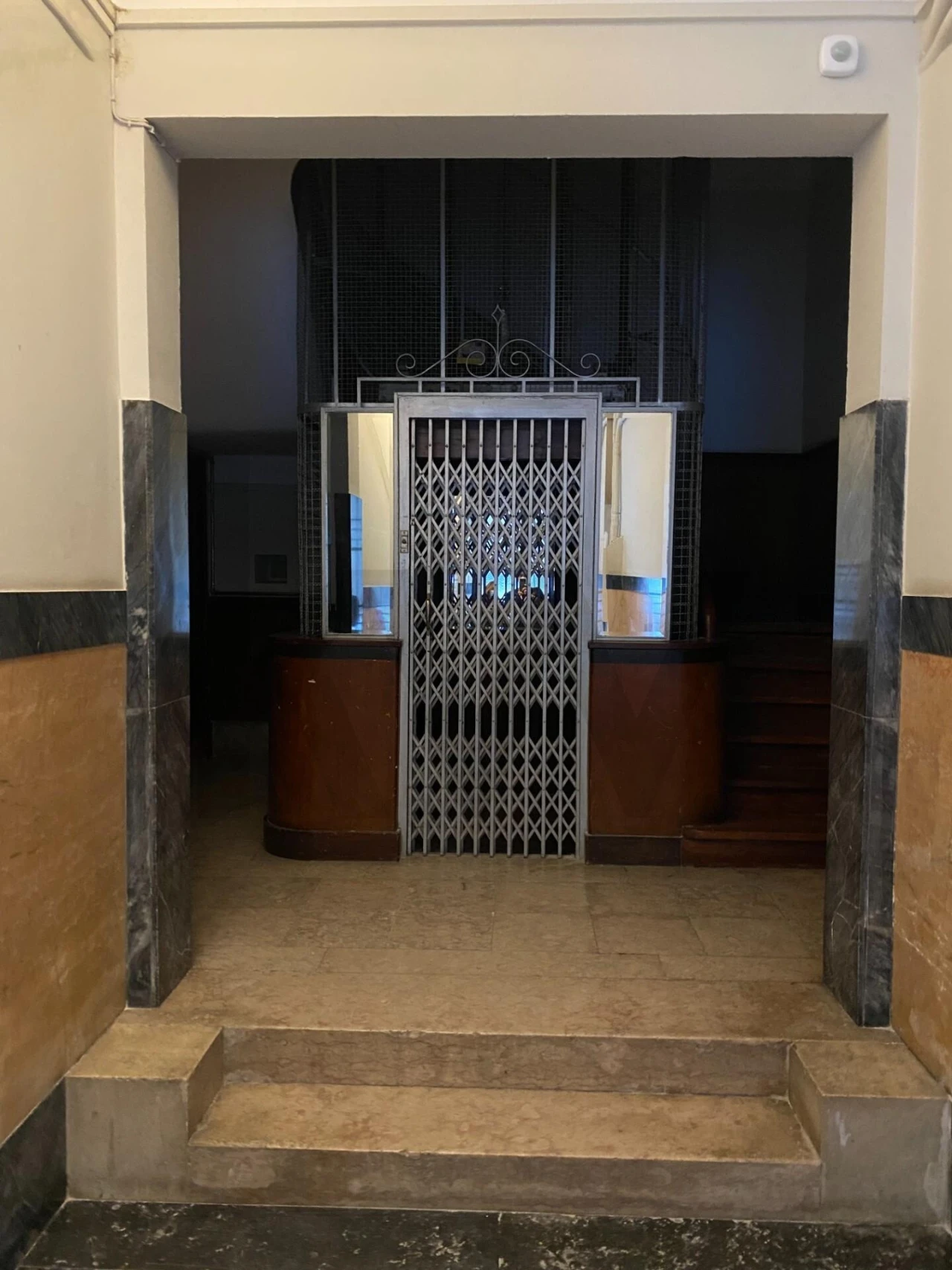 Apartamento T2 para Arrendamento em Arroios Foto 2