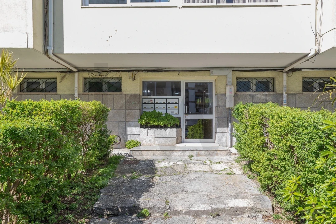 Apartamento T3 para Venda em Águas Livres Foto 42