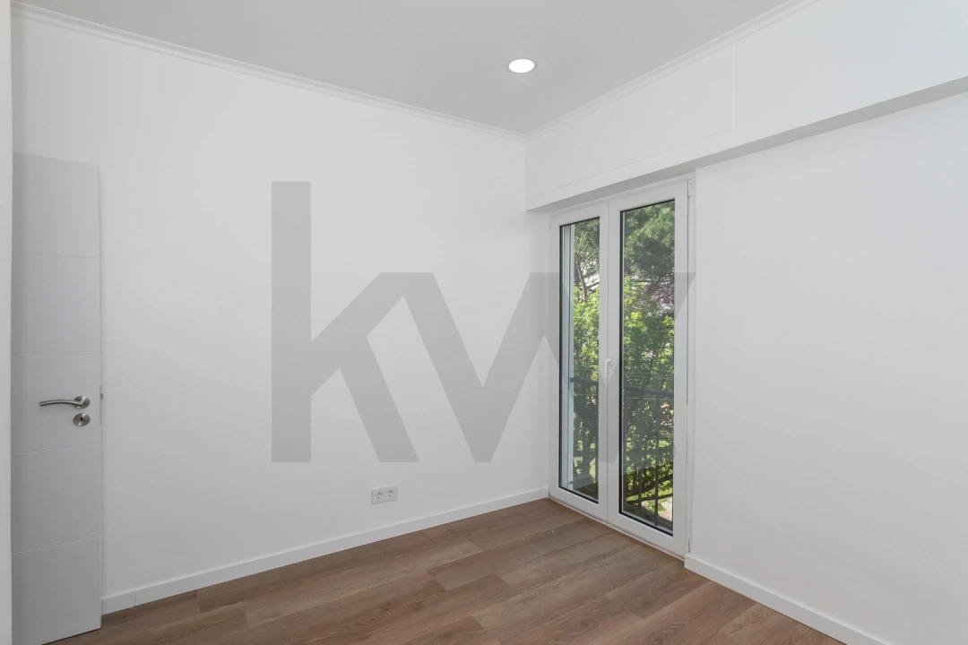 Apartamento T3 para Venda em Águas Livres Foto 30