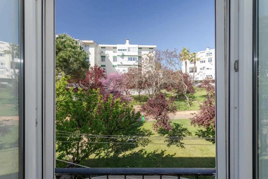 Apartamento T3 para Venda em Águas Livres Foto 36