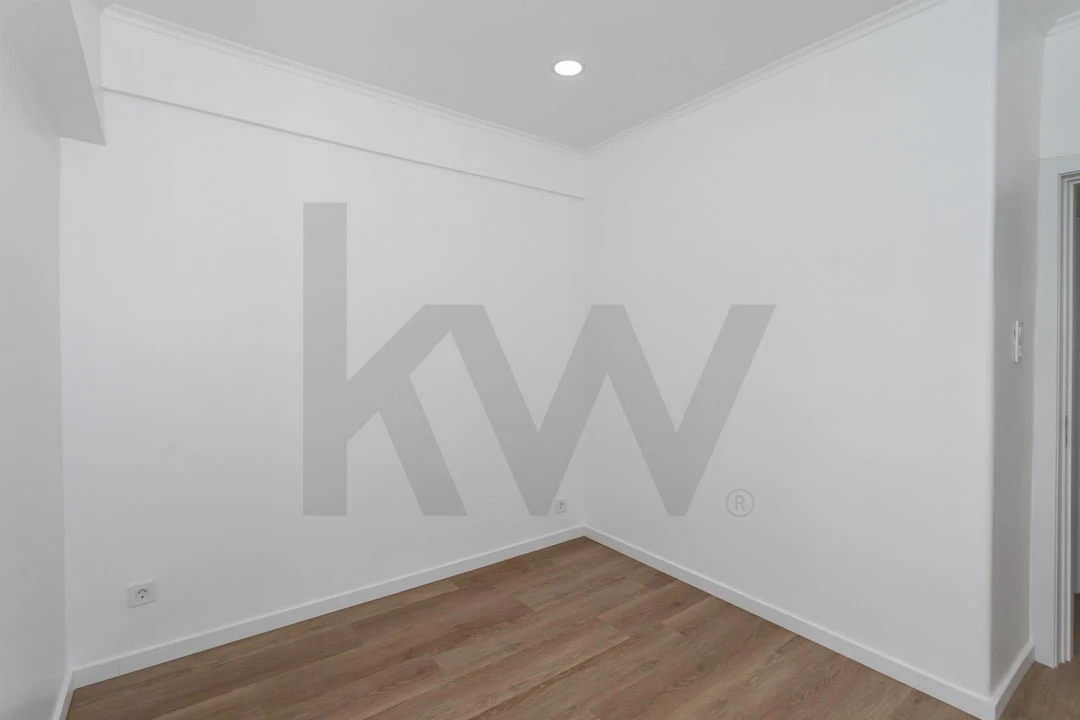 Apartamento T3 para Venda em Águas Livres Foto 29