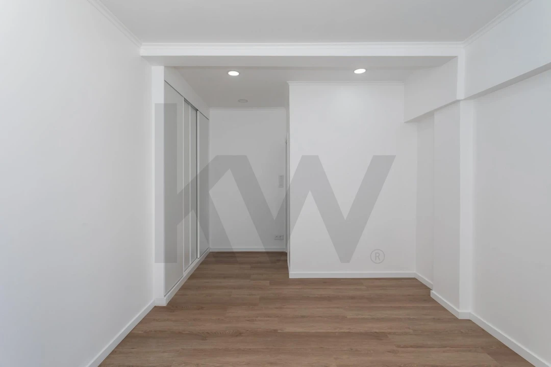 Apartamento T3 para Venda em Águas Livres Foto 20