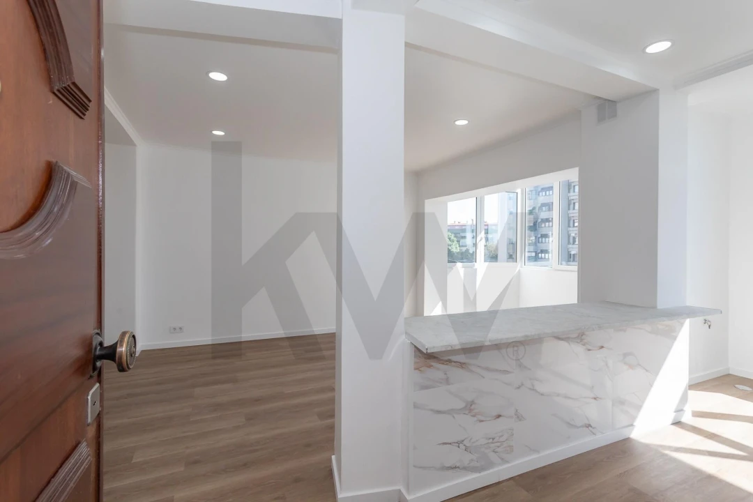 Apartamento T3 para Venda em Águas Livres Foto 9