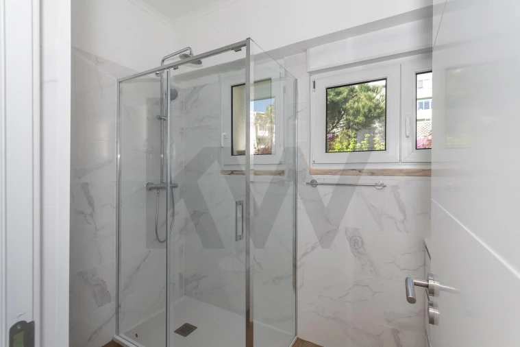 Apartamento T3 para Venda em Águas Livres Foto 22