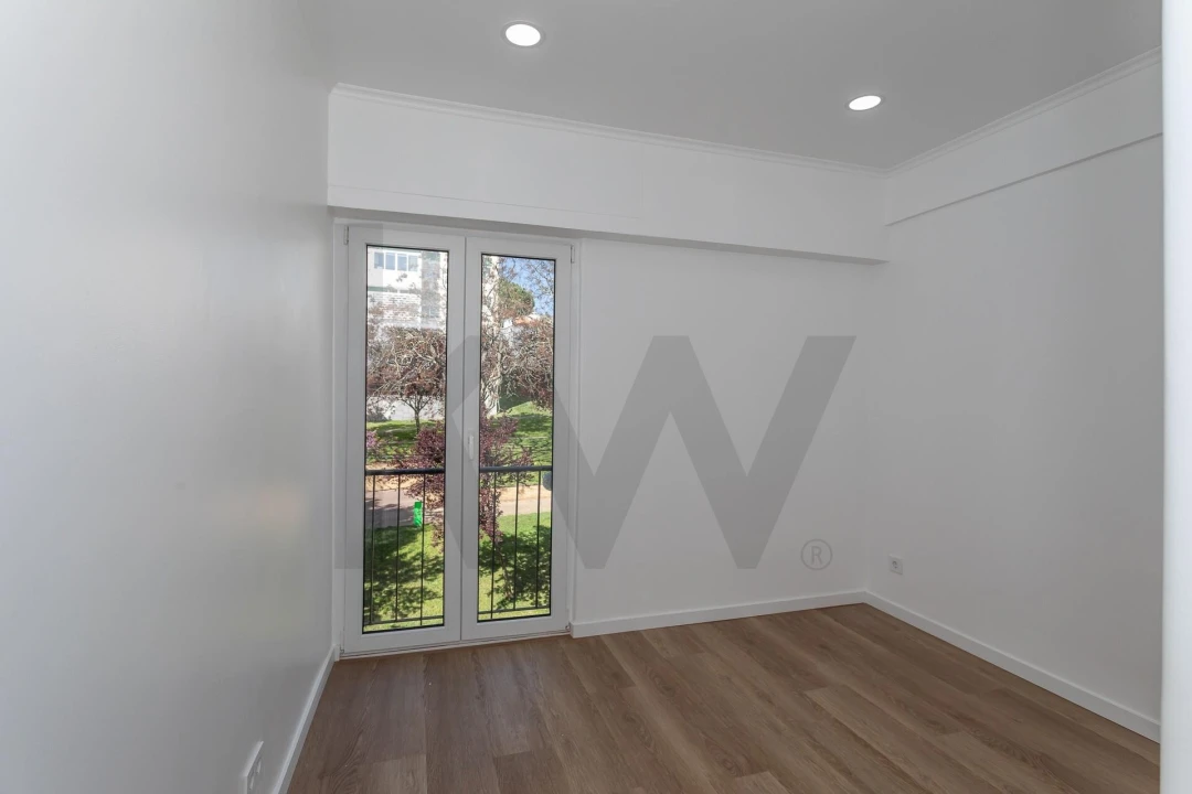 Apartamento T3 para Venda em Águas Livres Foto 28