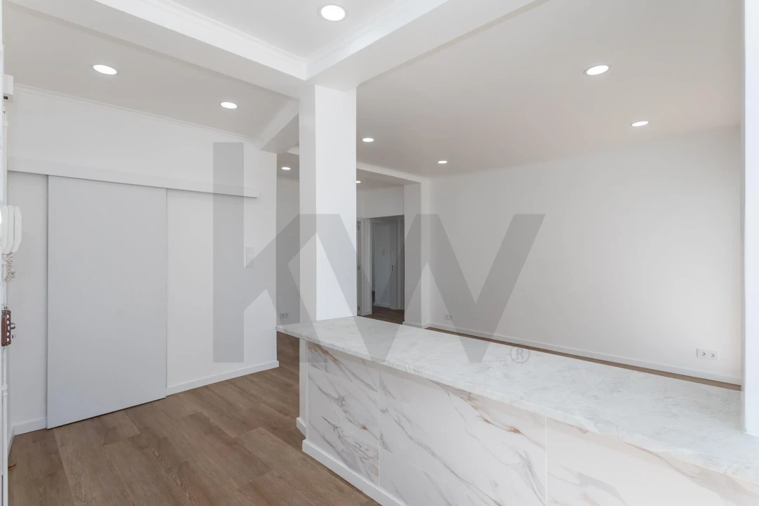 Apartamento T3 para Venda em Águas Livres Foto 10