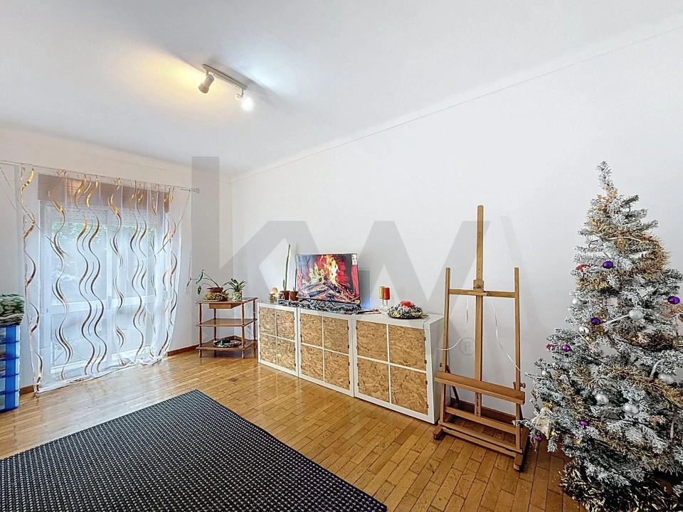 Apartamento T2 para Venda em Romeira e Várzea Foto 7