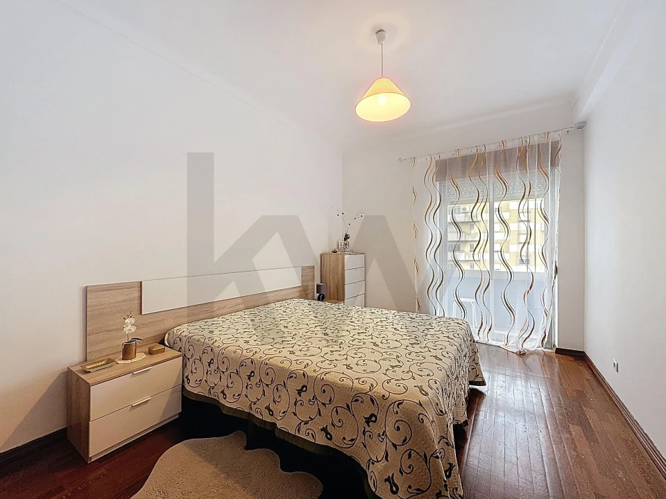 Apartamento T2 para Venda em Romeira e Várzea Foto 2