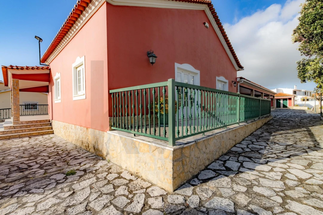 Quinta T2 para Venda em Silveira Foto 12