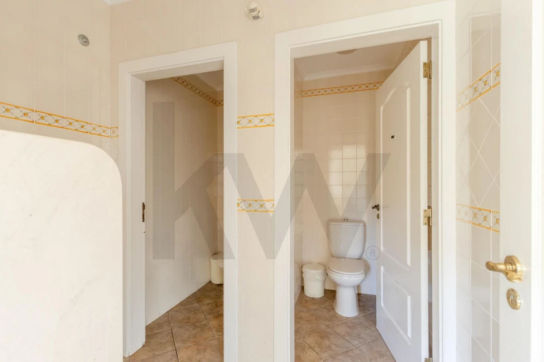 Quinta T2 para Venda em Silveira Foto 23