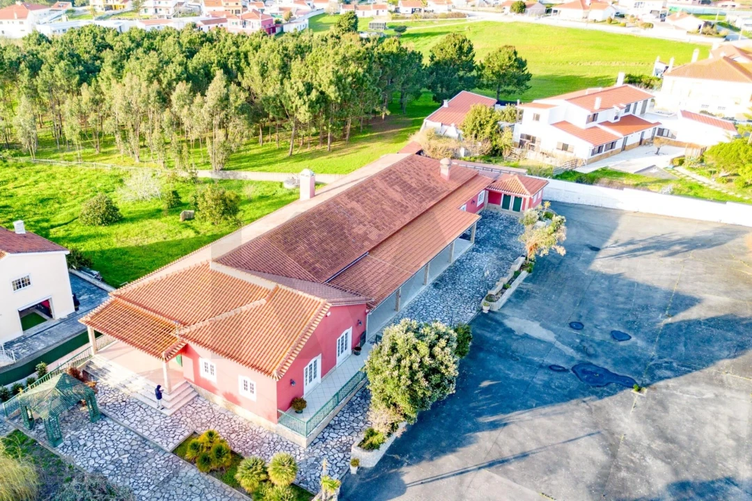 Quinta T2 para Venda em Silveira Foto 36