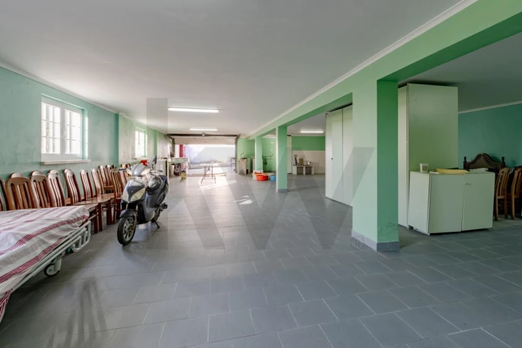 Quinta T2 para Venda em Silveira Foto 35