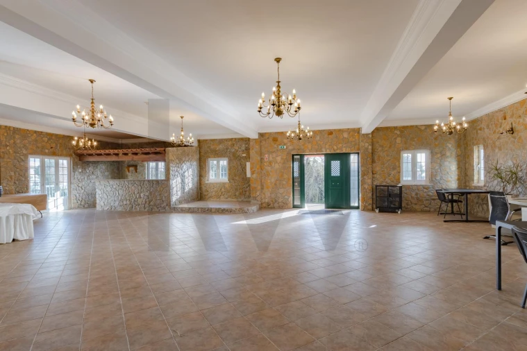 Quinta T2 para Venda em Silveira Foto 6