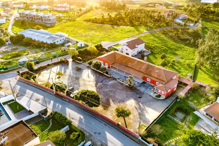 Quinta T2 para Venda em Silveira Foto 4