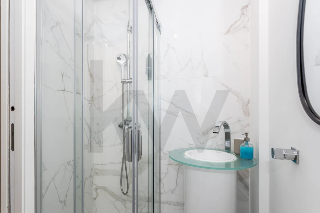 Apartamento T2 para Venda em Arroios Foto 13