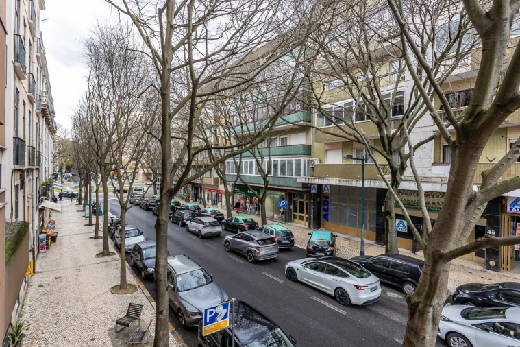 Apartamento T2 para Venda em Arroios Foto 21