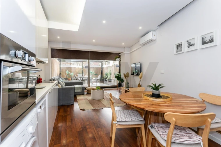 Apartamento T2 para Venda em Arroios Foto 18