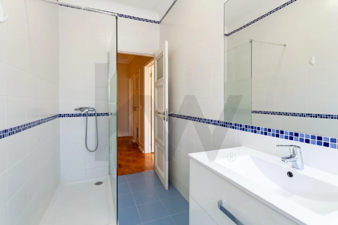 Apartamento T3 para Venda em Beato Foto 7