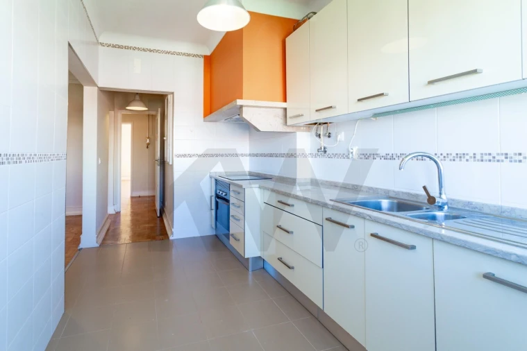 Apartamento T3 para Venda em Beato Foto 11