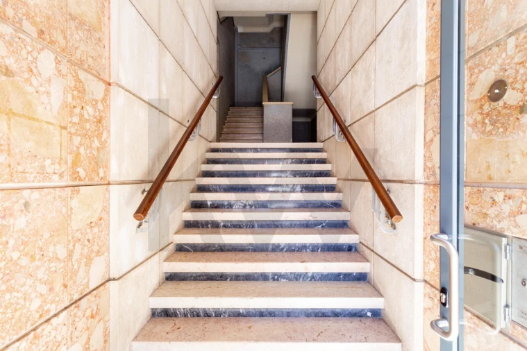 Apartamento T3 para Venda em Beato Foto 29