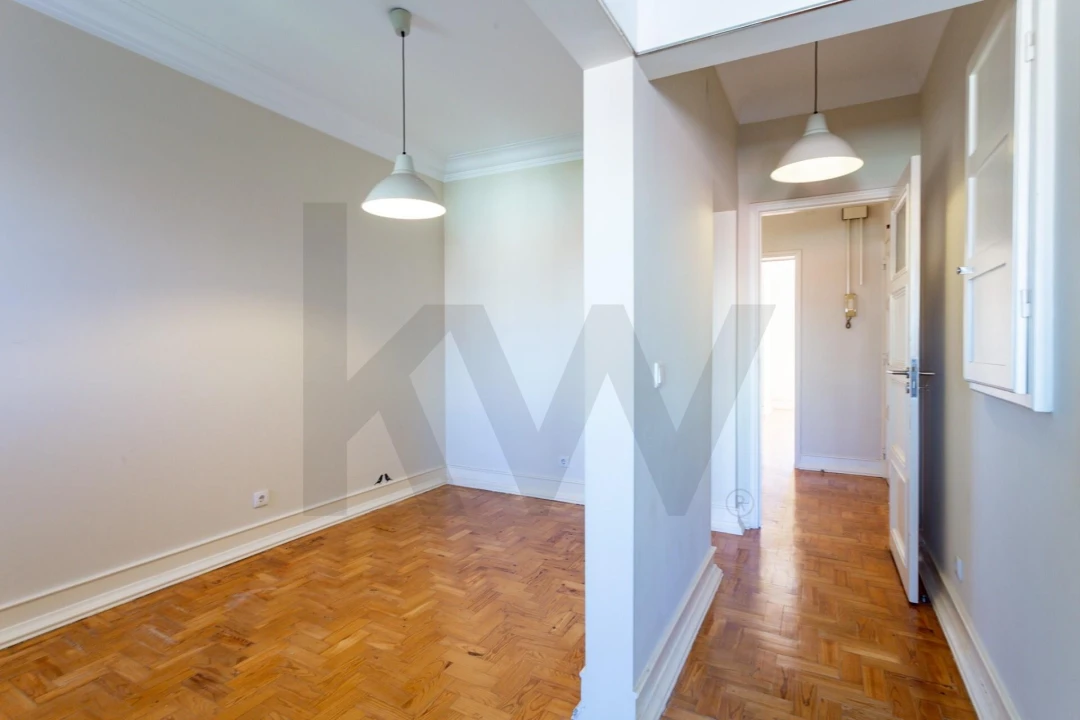 Apartamento T3 para Venda em Beato Foto 14