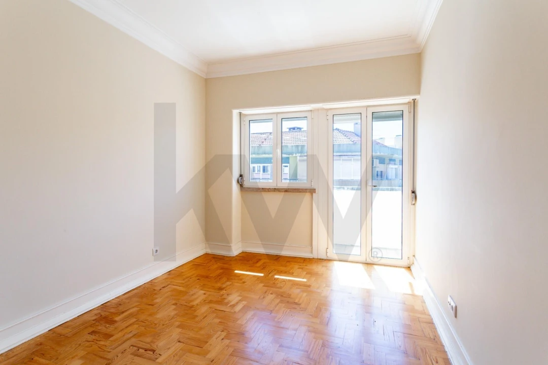 Apartamento T3 para Venda em Beato Foto 6