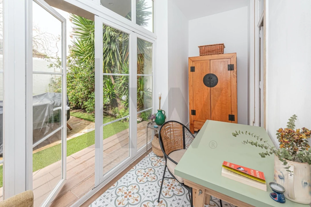 Apartamento T2 para Venda em Ajuda Foto 11