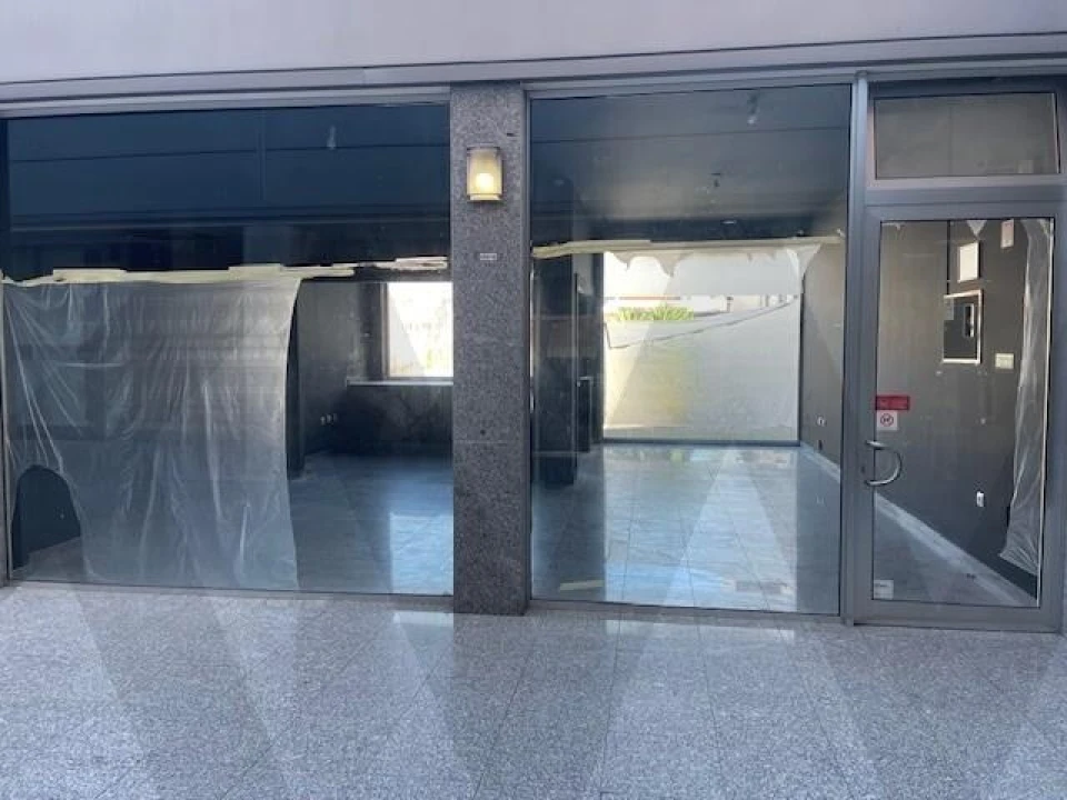 Loja para Arrendamento em Águeda e Borralha Foto 1