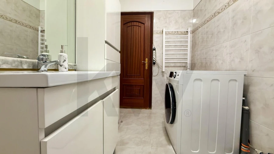 Apartamento T2 para Venda em Quinta do Conde Foto 17