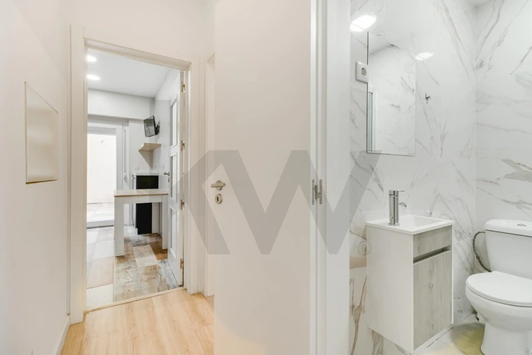 Apartamento T2 para Venda em Pontinha e Famões Foto 18