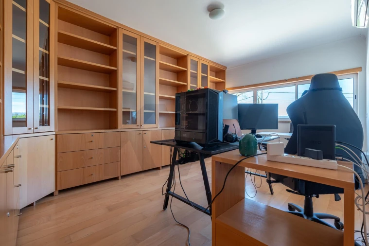 Moradia T5 para Venda em Eiras e São Paulo de Frades Foto 10