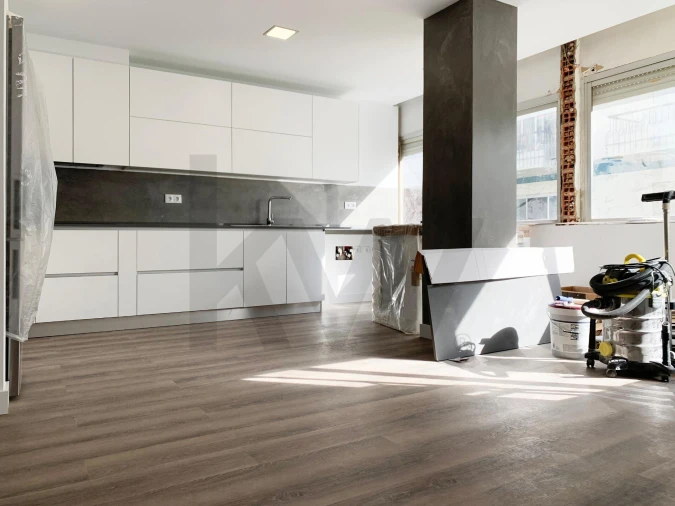 Apartamento T2 para Venda em Carnaxide e Queijas Foto 2