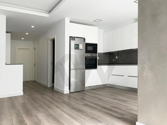 Apartamento T2 para Venda em Carnaxide e Queijas Foto 6