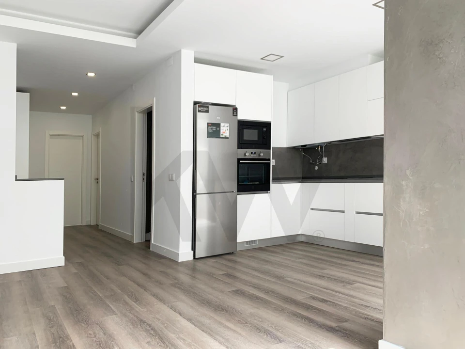 Apartamento T2 para Venda em Carnaxide e Queijas Foto 6