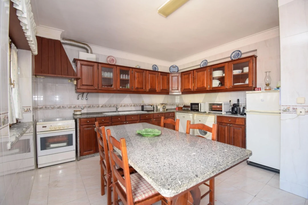 Moradia T3 para Venda em Camarate, Unhos e Apelação Foto 16