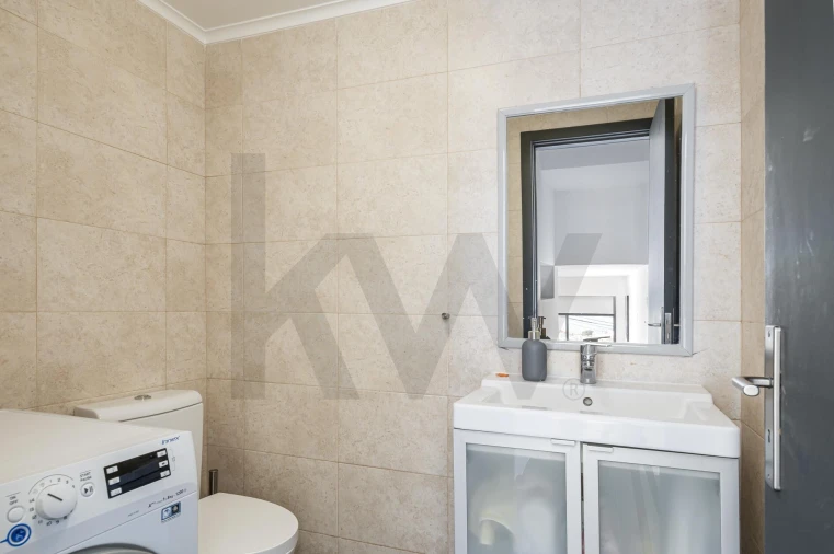 Moradia T3 para Venda em Sesimbra (Santiago) Foto 21