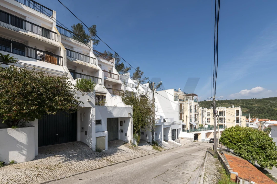 Moradia T3 para Venda em Sesimbra (Santiago) Foto 2