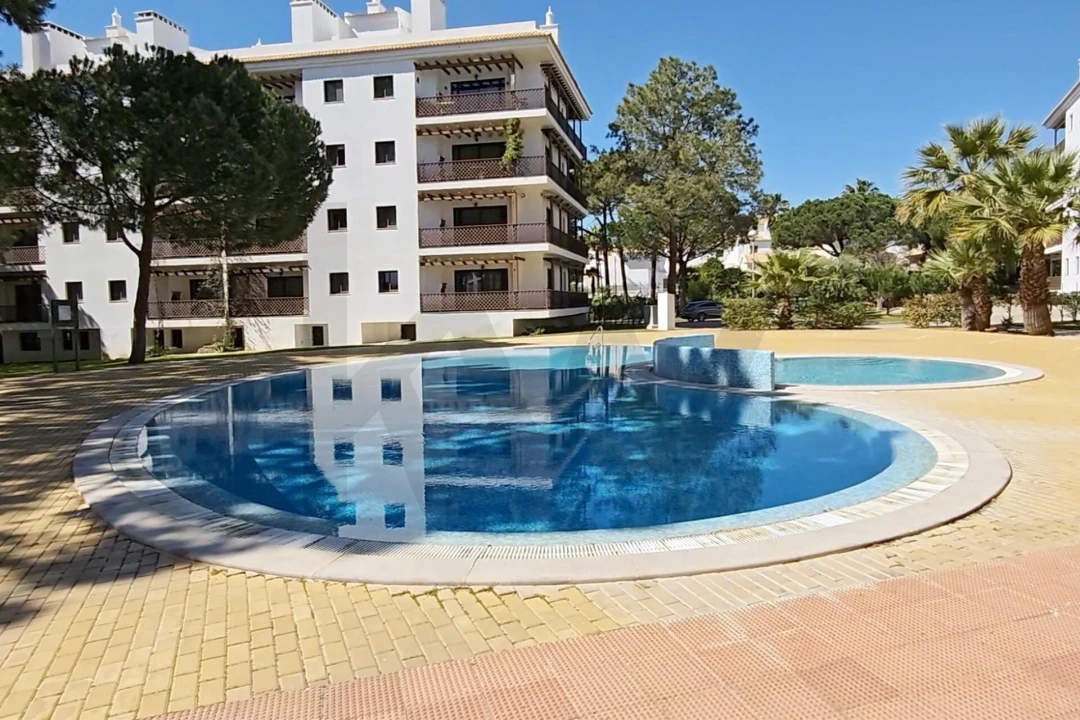 Apartamento T2 para Venda em Albufeira e Olhos de Água Foto 21