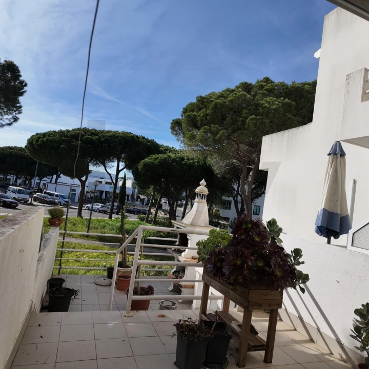 Apartamento T2 para Venda em Albufeira e Olhos de Água Foto 2