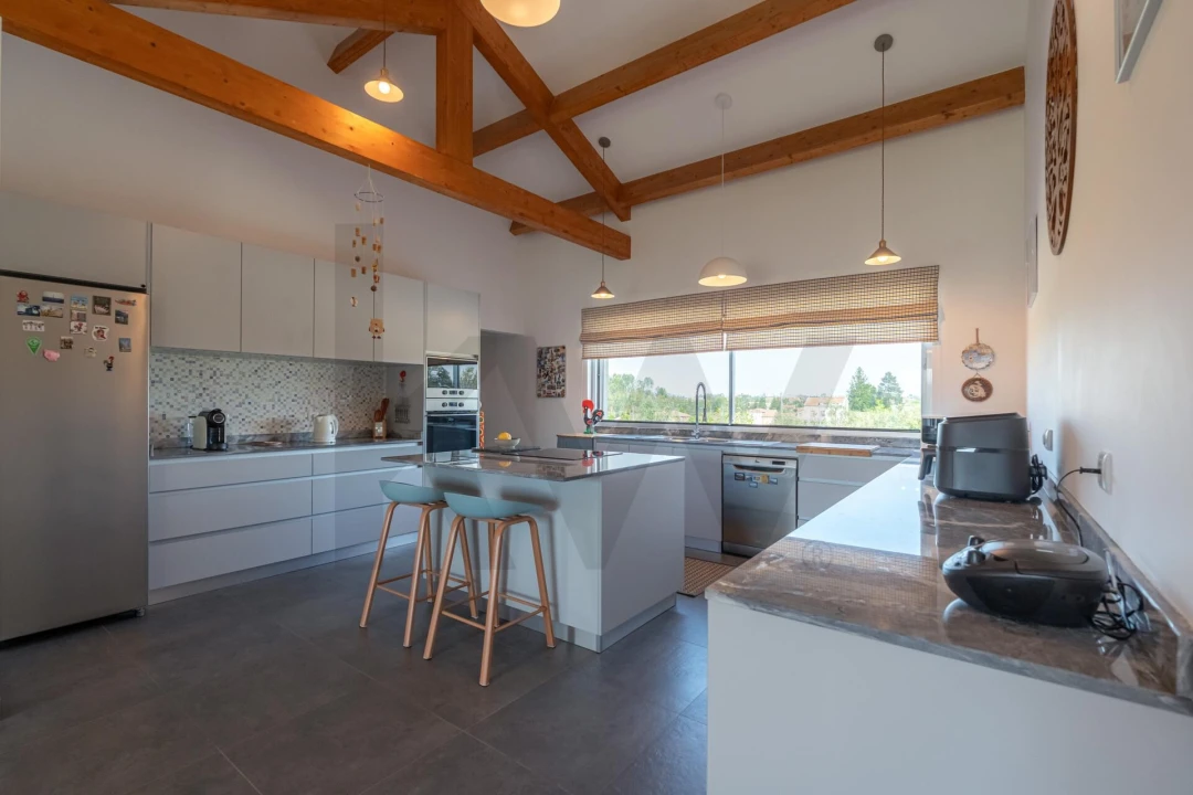 Moradia T3 para Venda em Poiares (Santo Andre) Foto 14