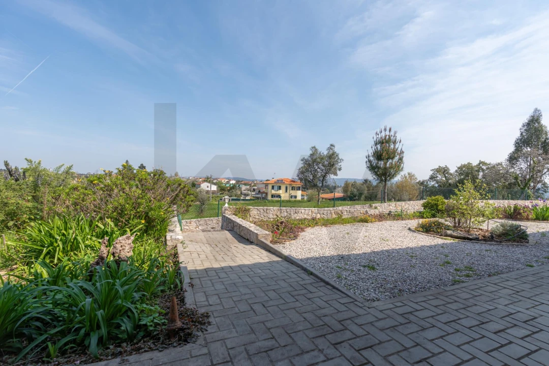 Moradia T3 para Venda em Poiares (Santo Andre) Foto 38